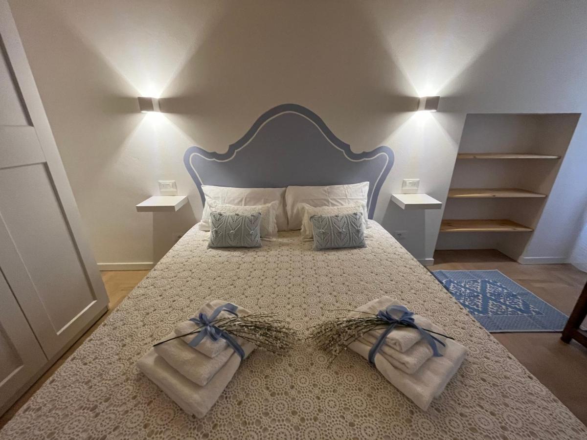 La Piccola Casa Al Lago - Intera Casa Con 3 Camere E 2 Box Salo Bagian luar foto